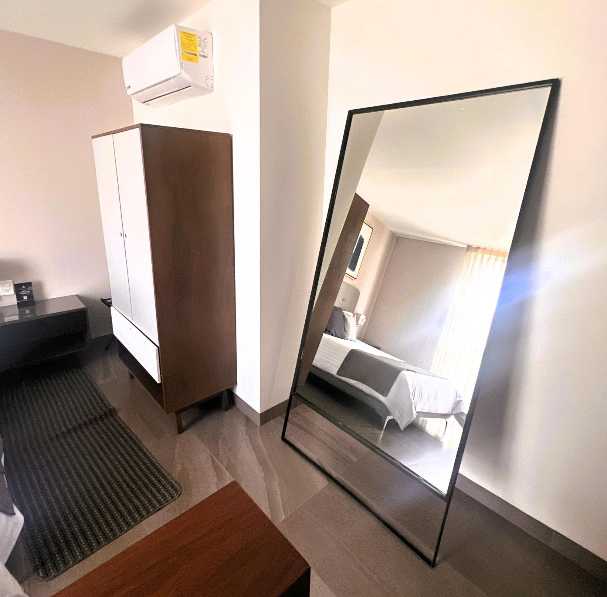 Arboleda 5 Luxury Lofts Lejlighedshotel Silao Eksteriør billede